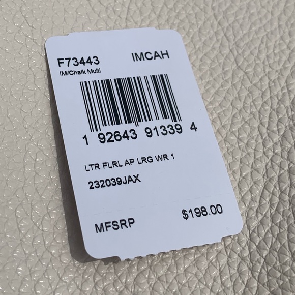 🔥NWT🔥COACH WRISTLET - Picture 4 of 5